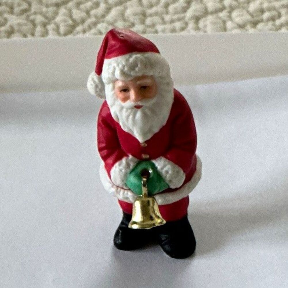 Santa Claus with handbell Lefton 1986 #06987 Miniature St Nicholas Village